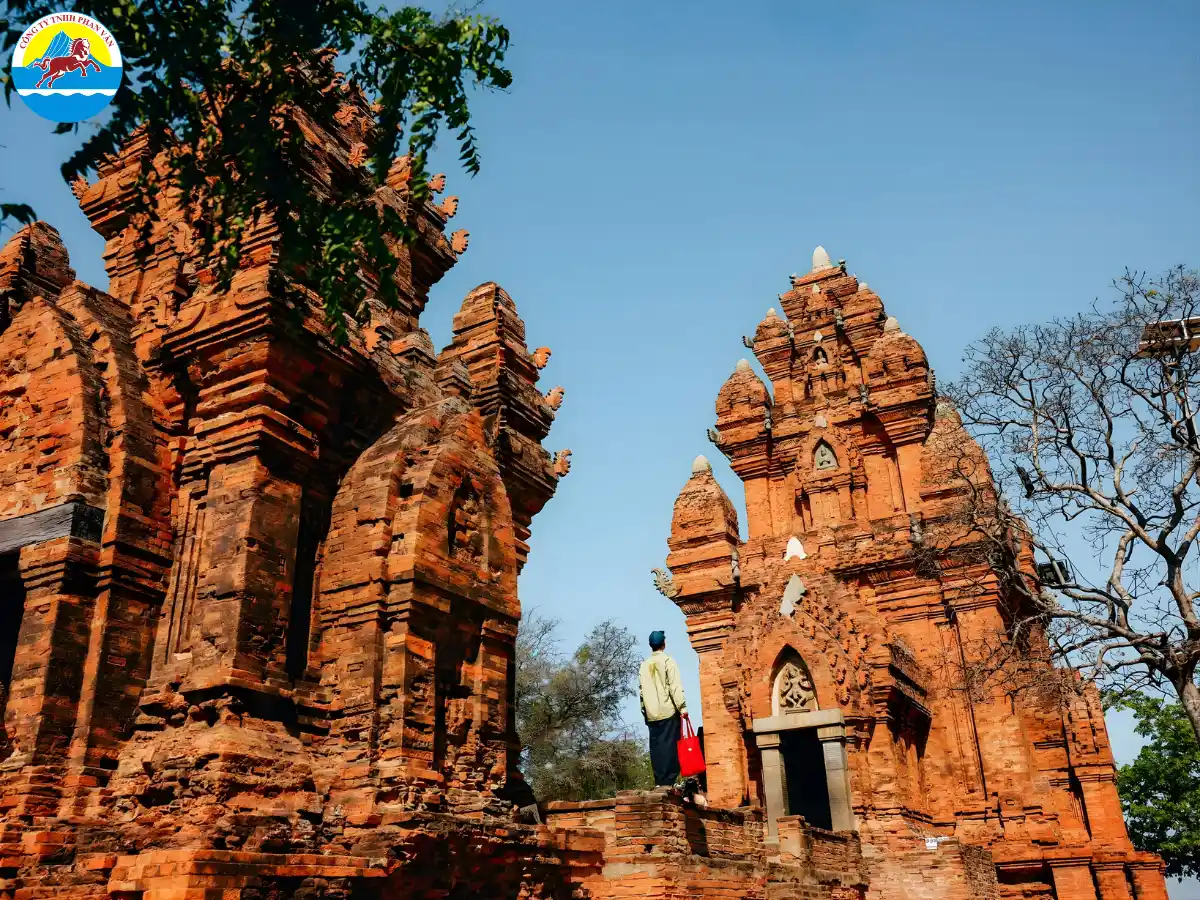 Tháp Chăm Poshanư