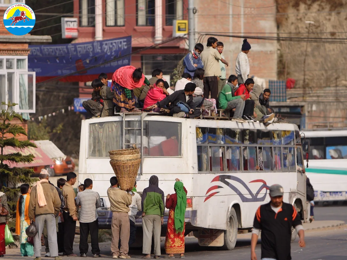 Hệ thống giao thông Nepal là thách thức lớn đối với du khách