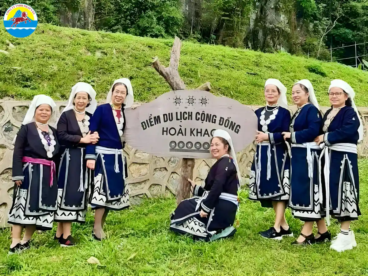 Làng du lịch cộng đồng Hoài Khao