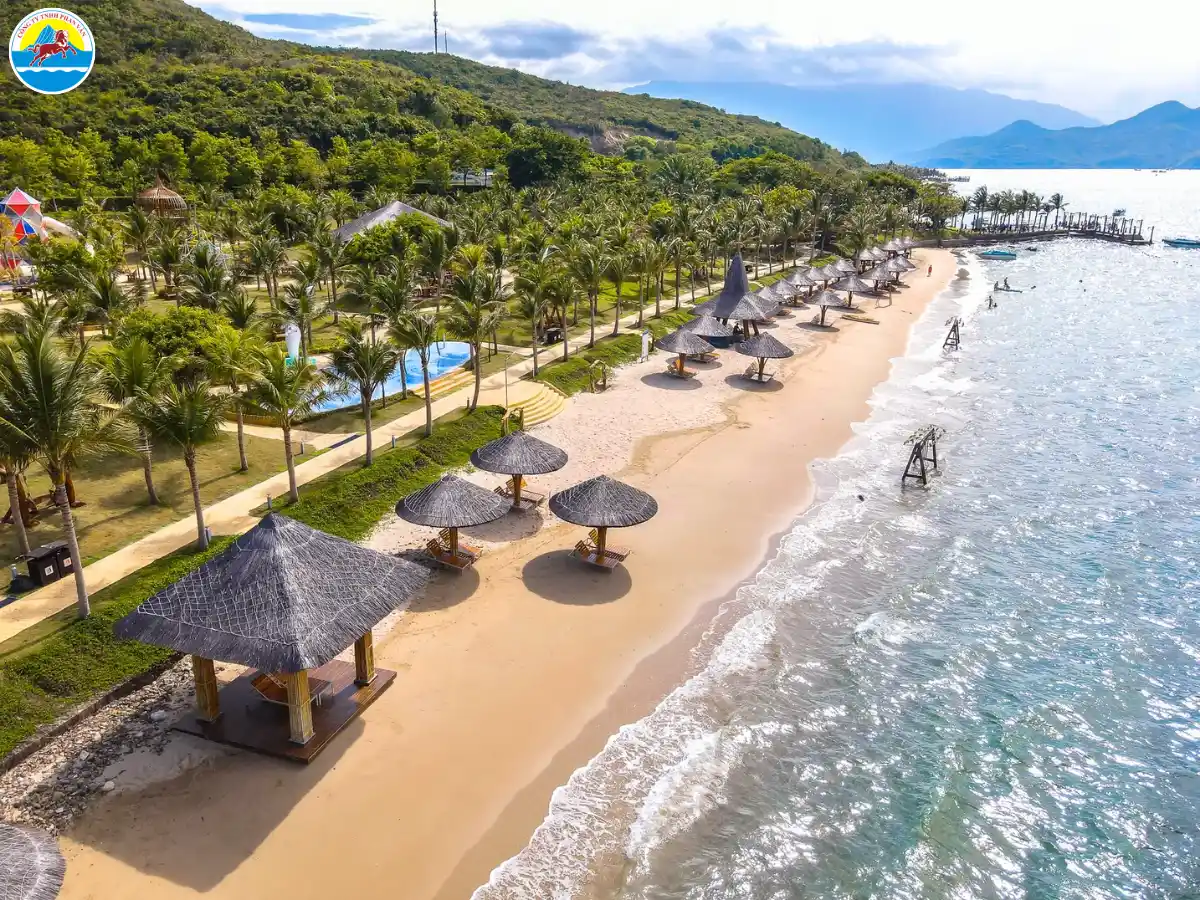 nha trang tháng 11