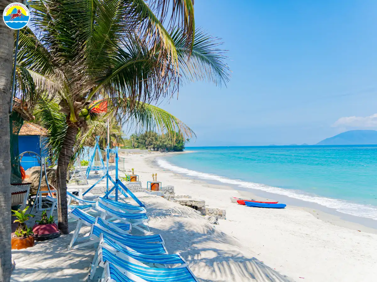 nha trang tháng 2