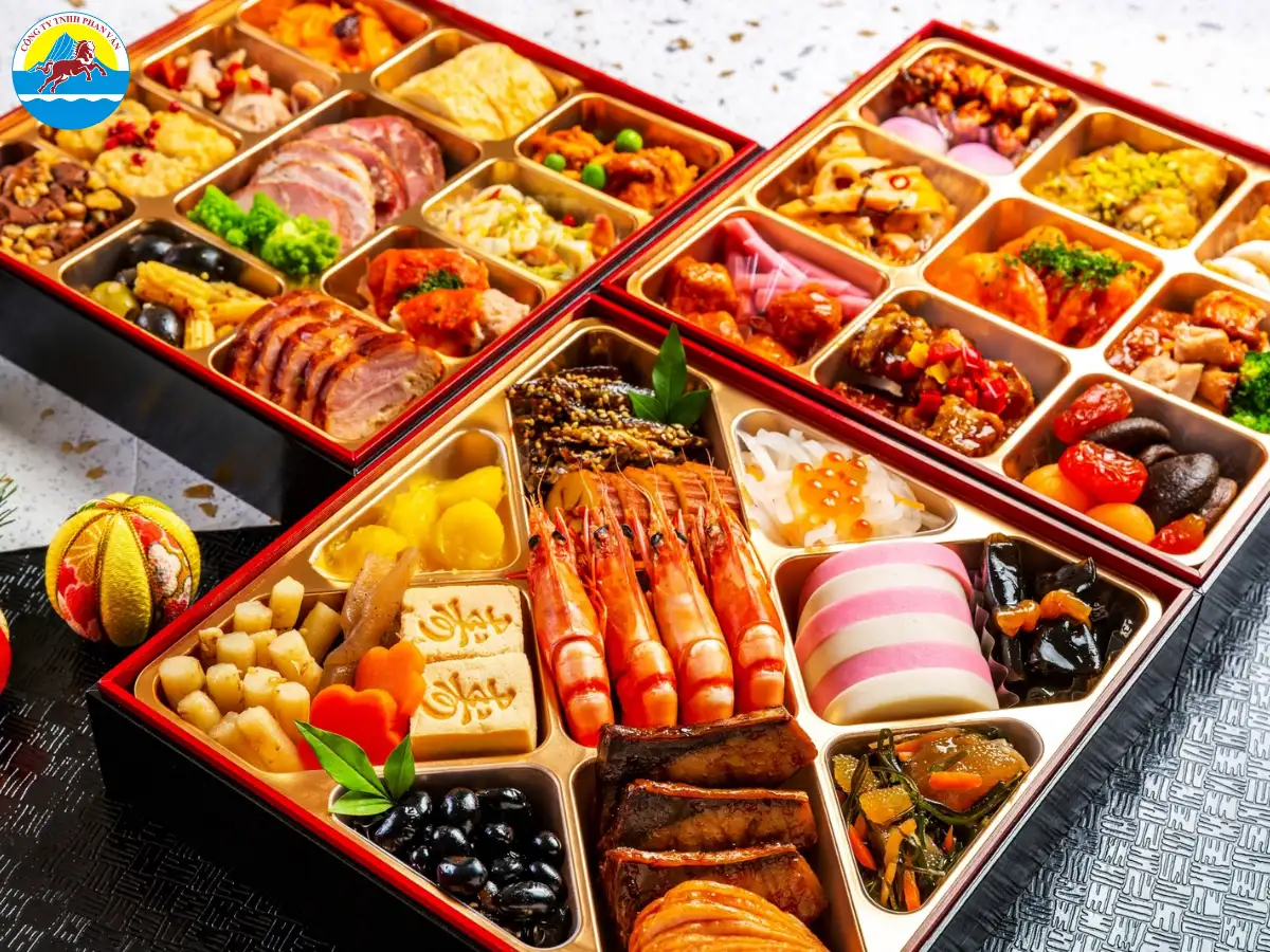 Osechi Ryori (Hộp thức ăn Tết)