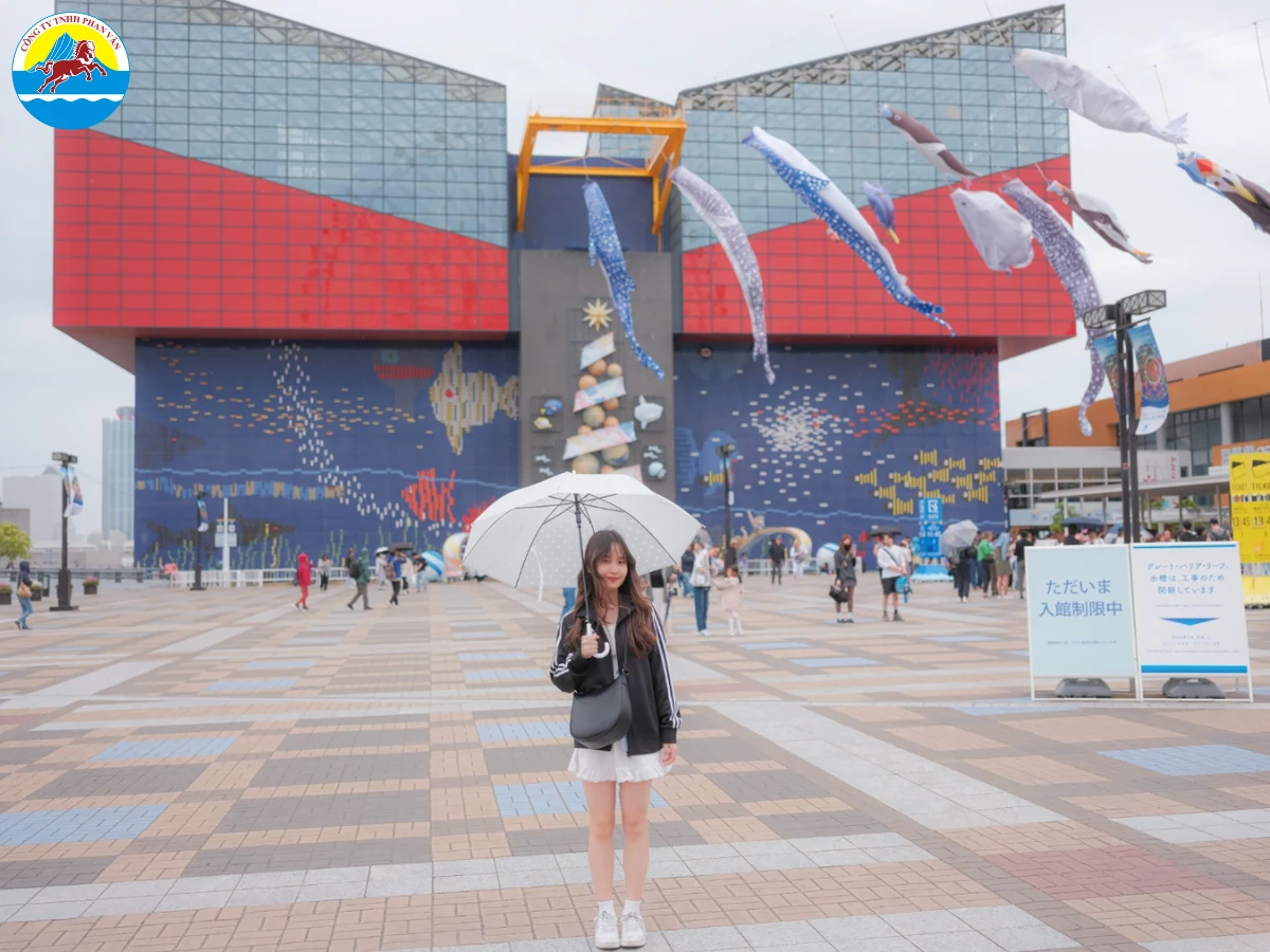 Thủy cung Osaka Kaiyukan