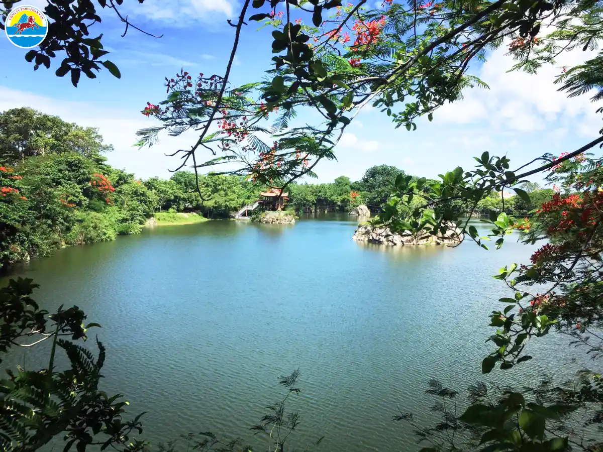 khu du lịch núi sập an giang​