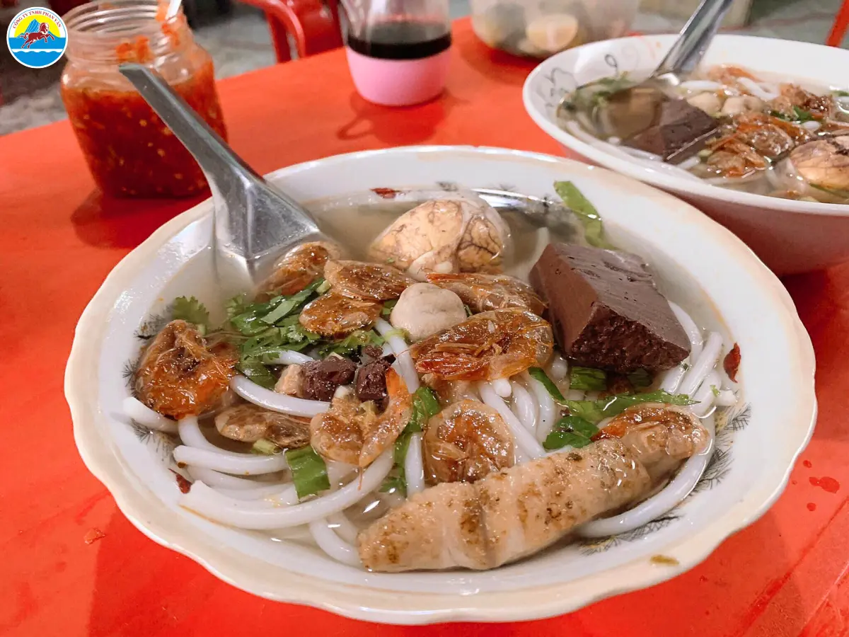 khu du lịch núi sập thoại sơn an giang