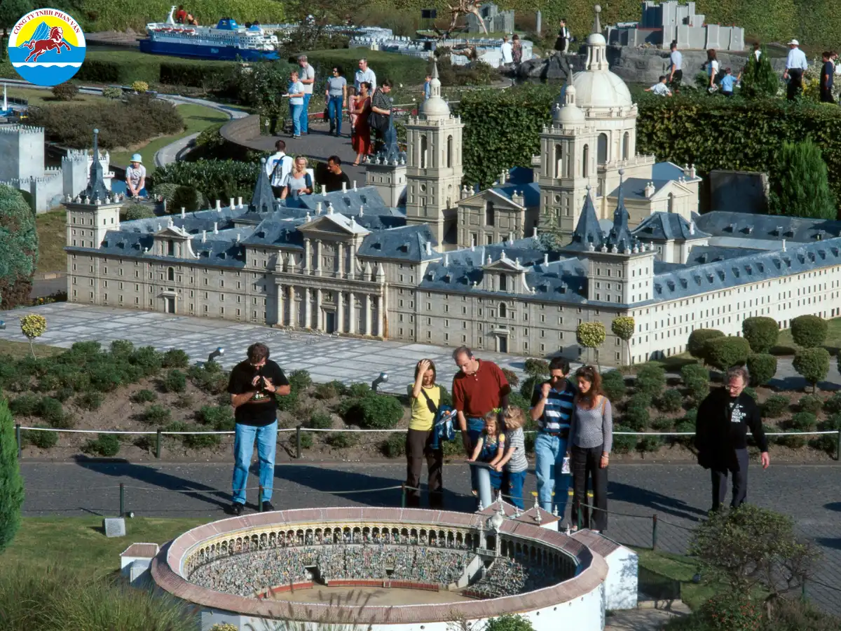 Công viên Mini-Europe (Brussels)