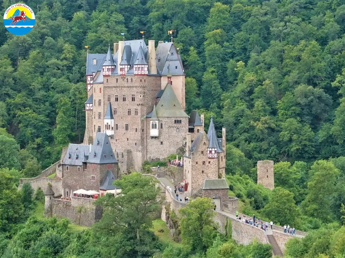 Eltz