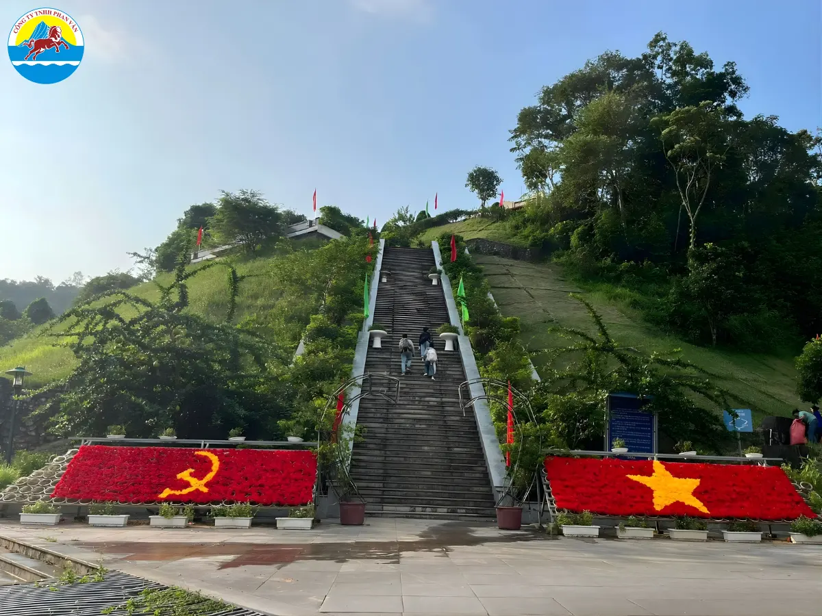 du lịch Pác Bó Cao Bằng​