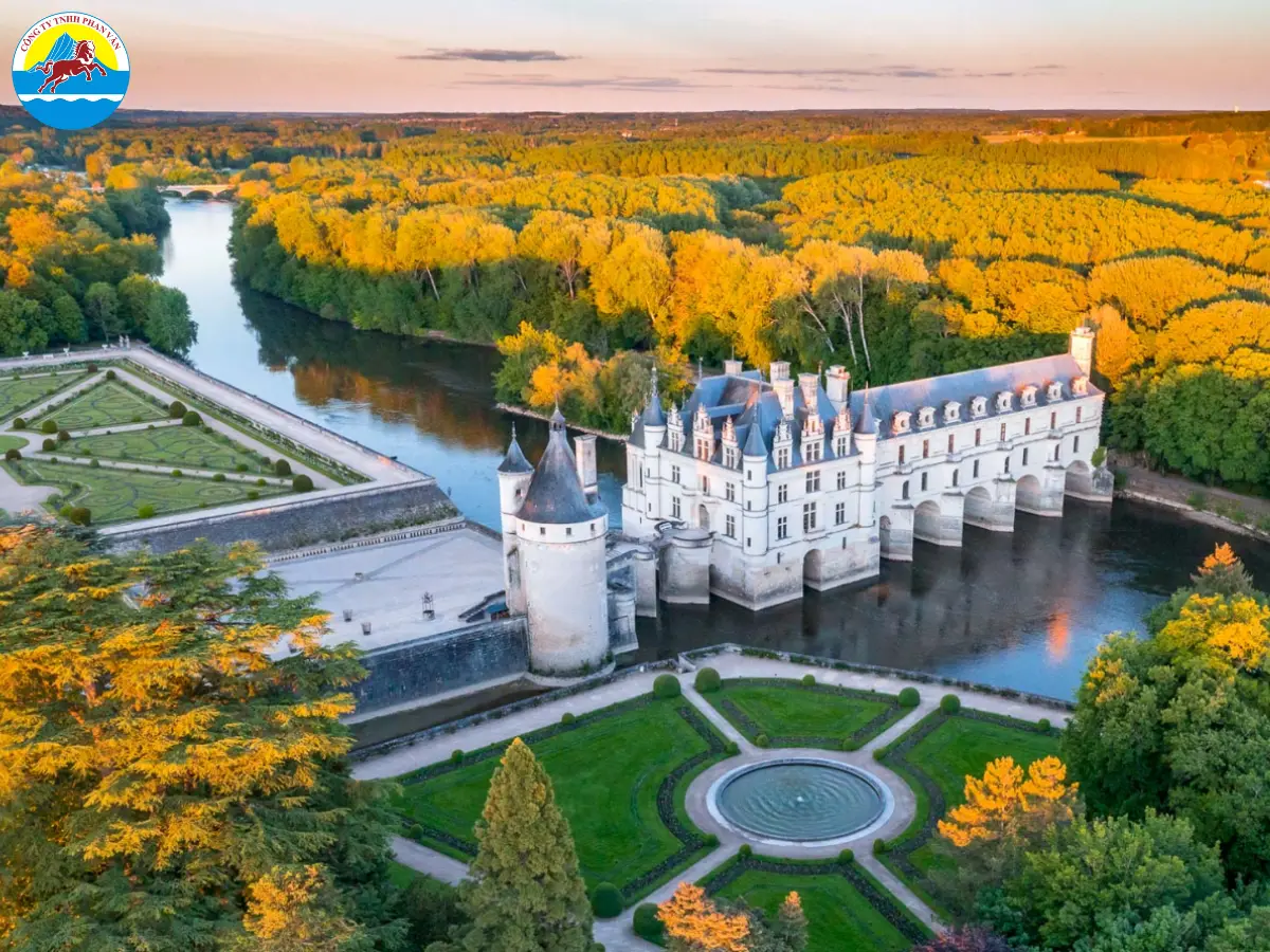 Tour lãng mạn mùa thu