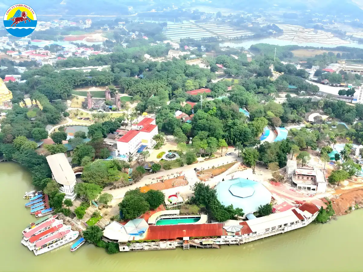 Hạ lưu hồ Núi Cốc