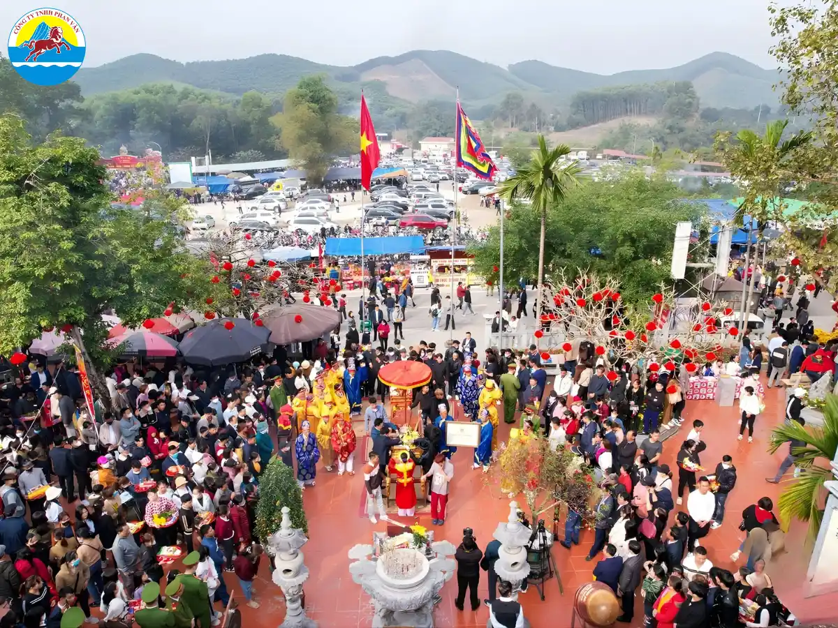 Giá tour Phú Bình khá mềm cho mọi du khách