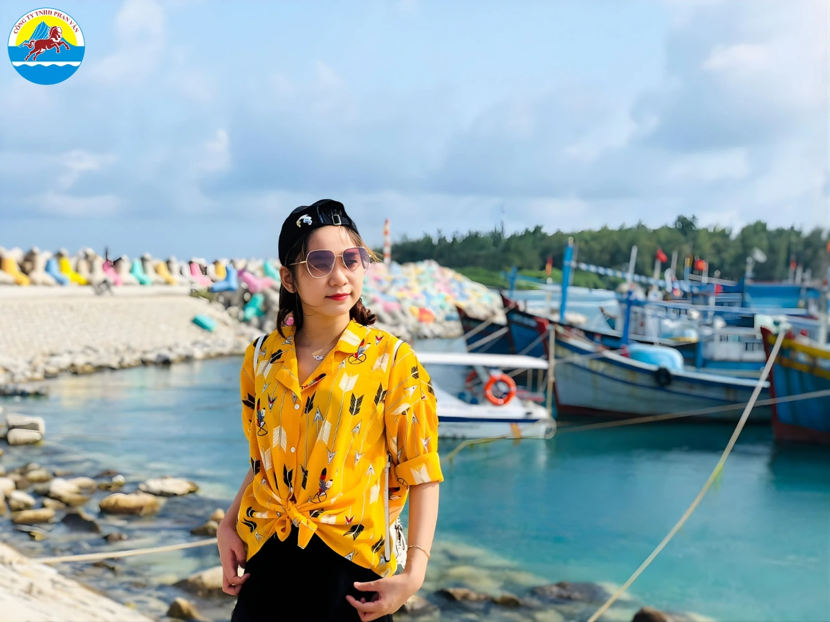 du lịch Phú Quý 2 ngày 1 đêm​