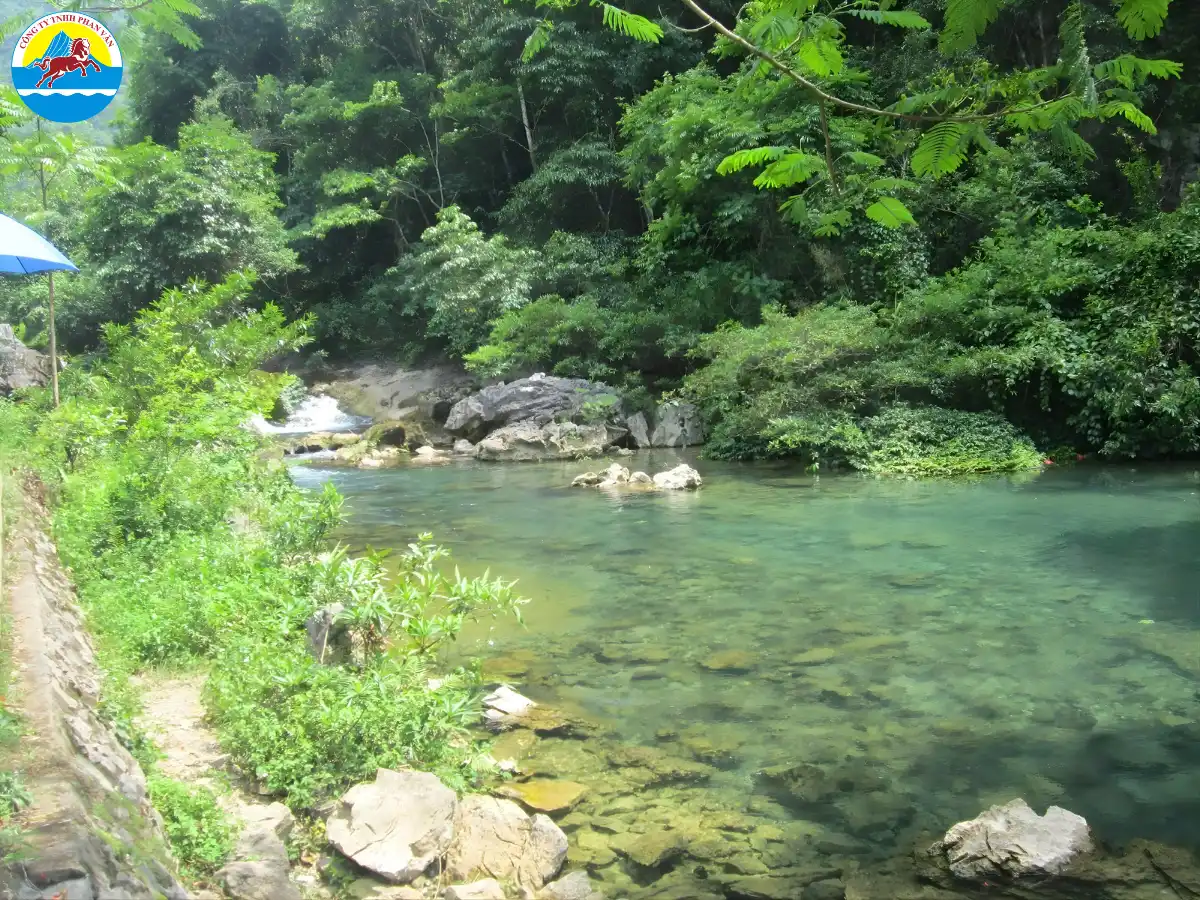 Ao Giời - Suối Tiên