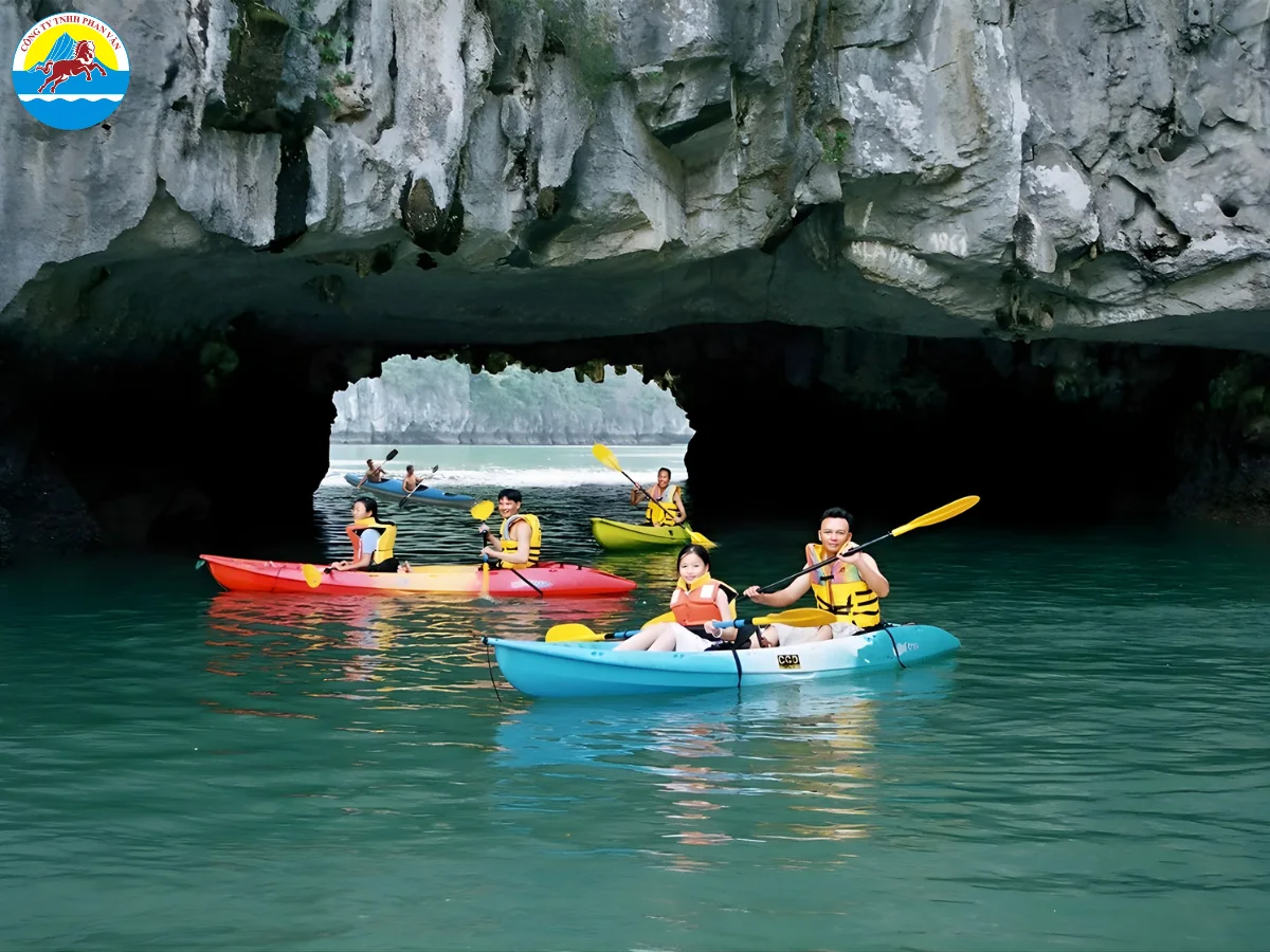 du lịch Quảng Ninh 1 ngày​