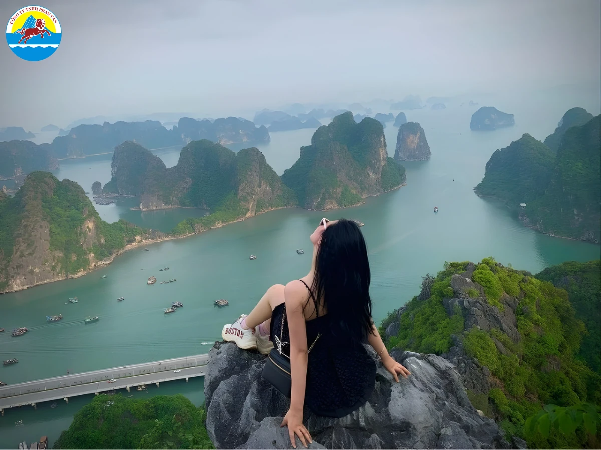 du lịch Quảng Ninh