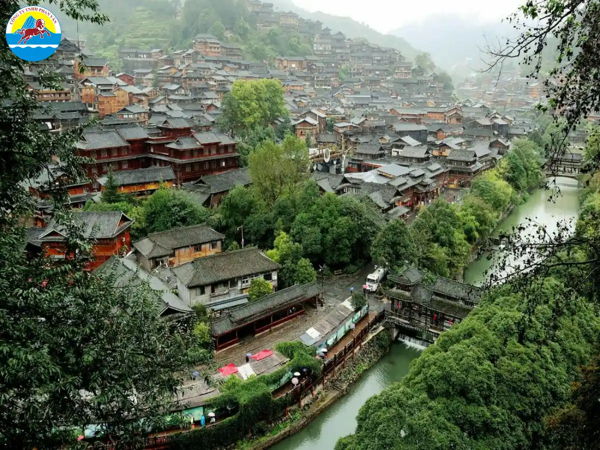 Quý Châu là một tỉnh nội địa nằm ở khu vực phía Tây Nam Trung Quốc