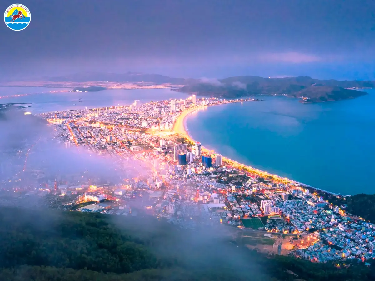 quy nhơn tháng 10​