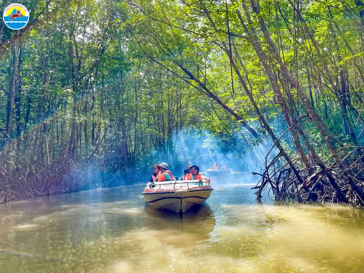 du lịch rừng ngập mặn cà mau