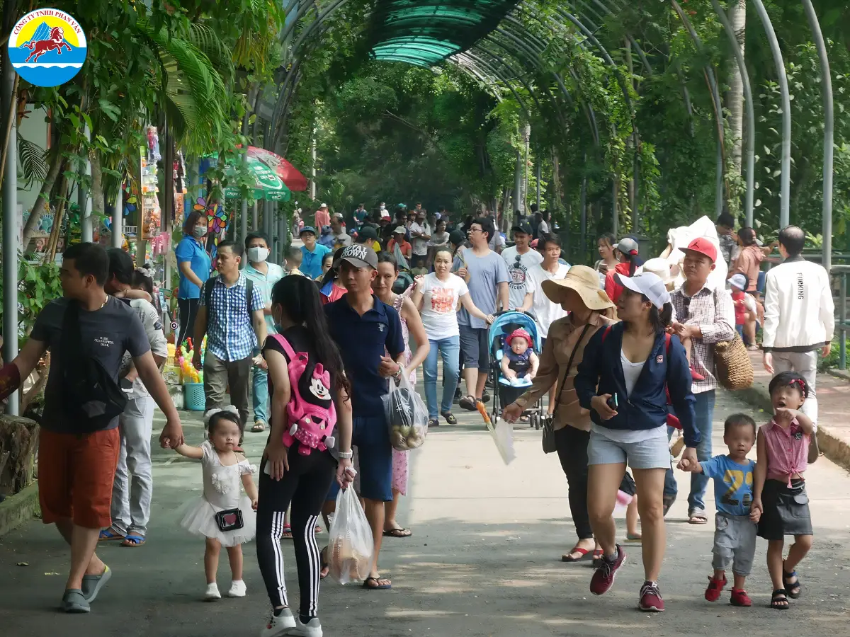 Thảo Cầm Viên phù hợp với trẻ nhỏ