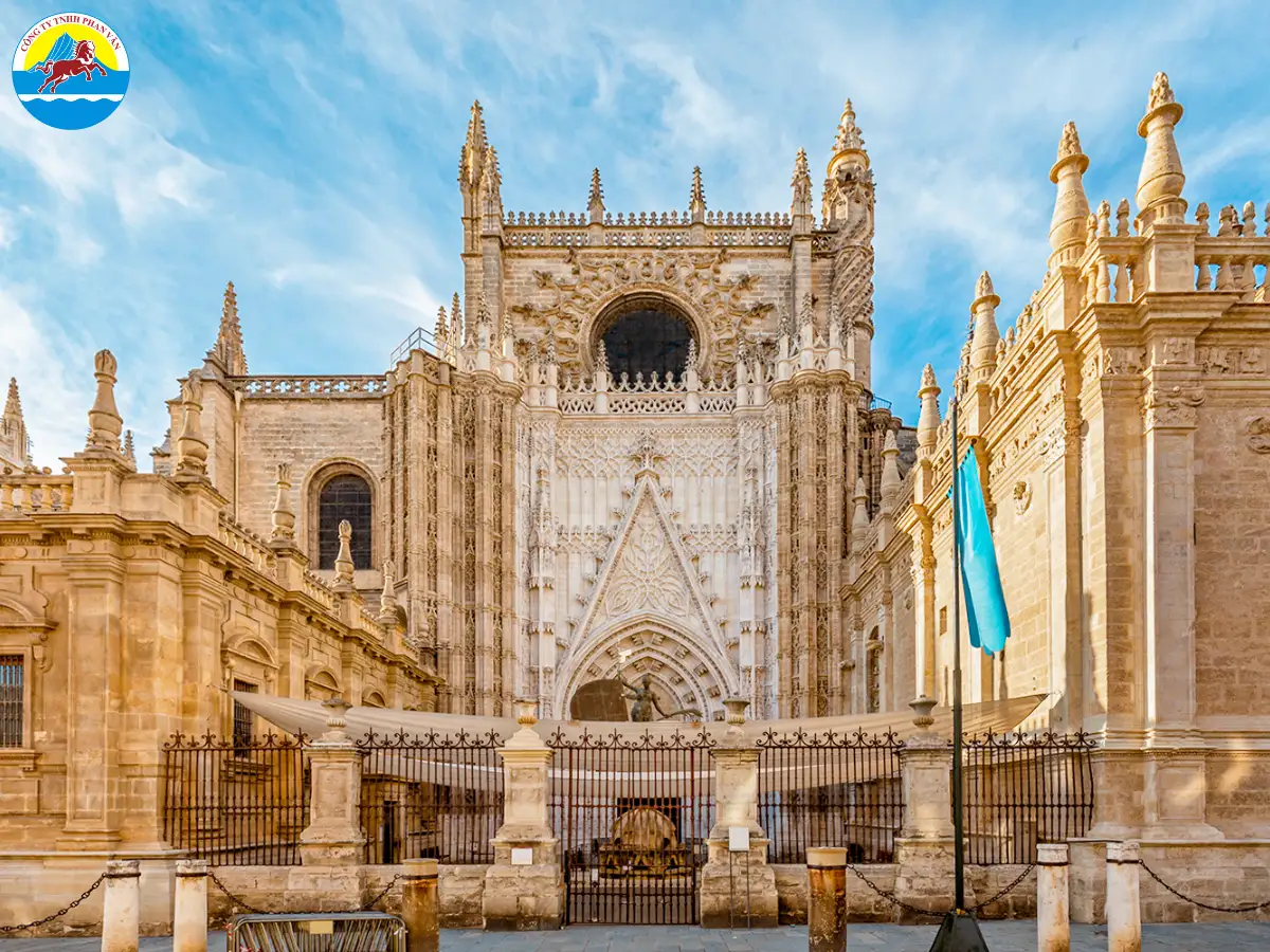 Nhà thờ chính tòa Seville