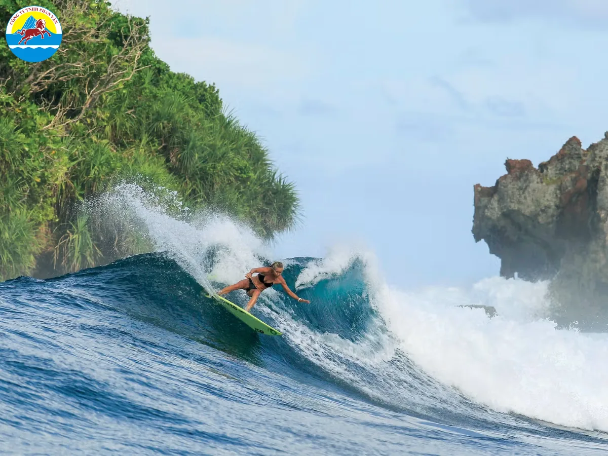 Trung tâm lướt sóng nổi tiếng của Siargao - Cloud 9