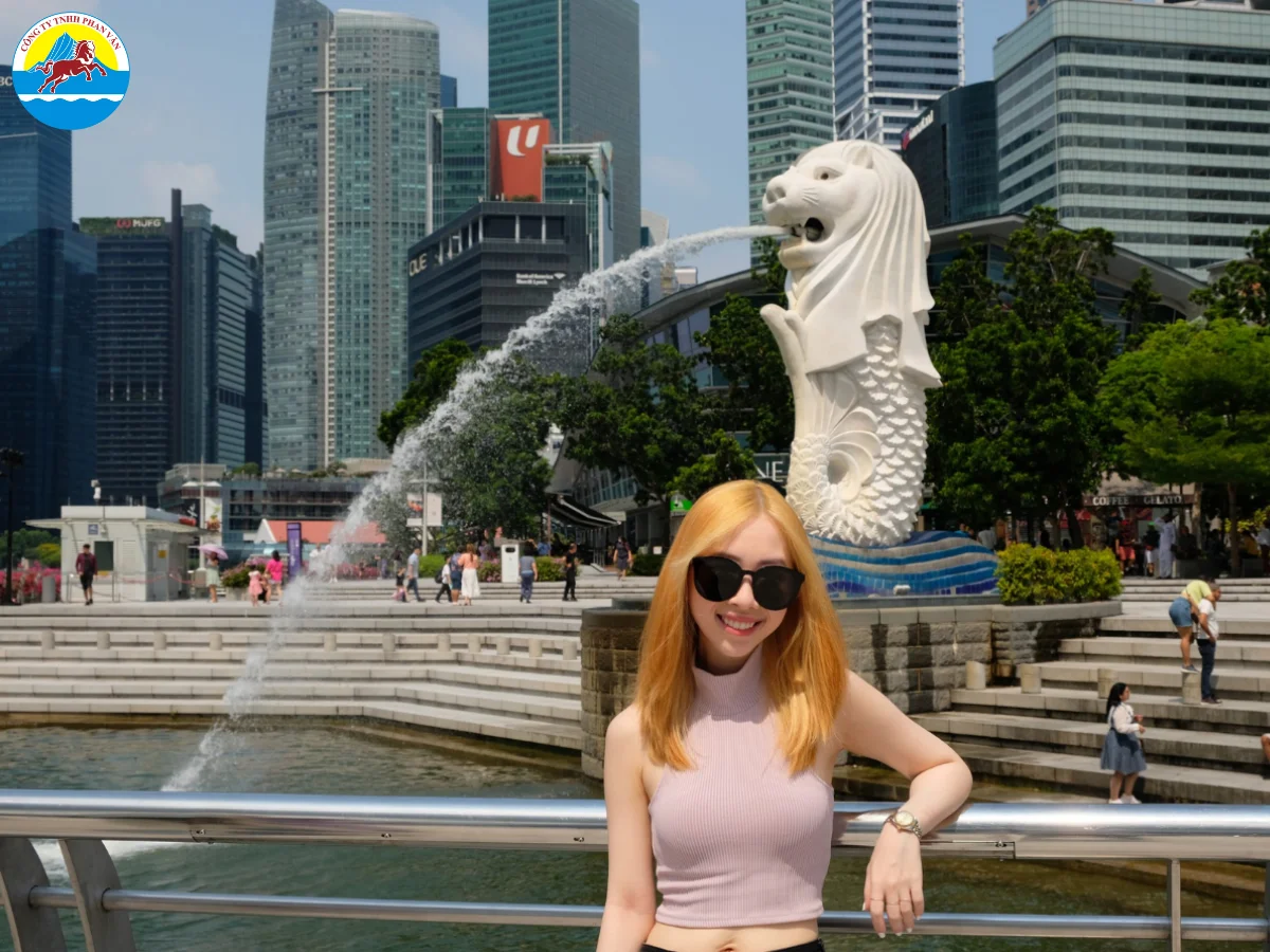 Trang phục hợp lý giúp chuyến du lịch Singapore tháng 3​ trở nên thoải mái