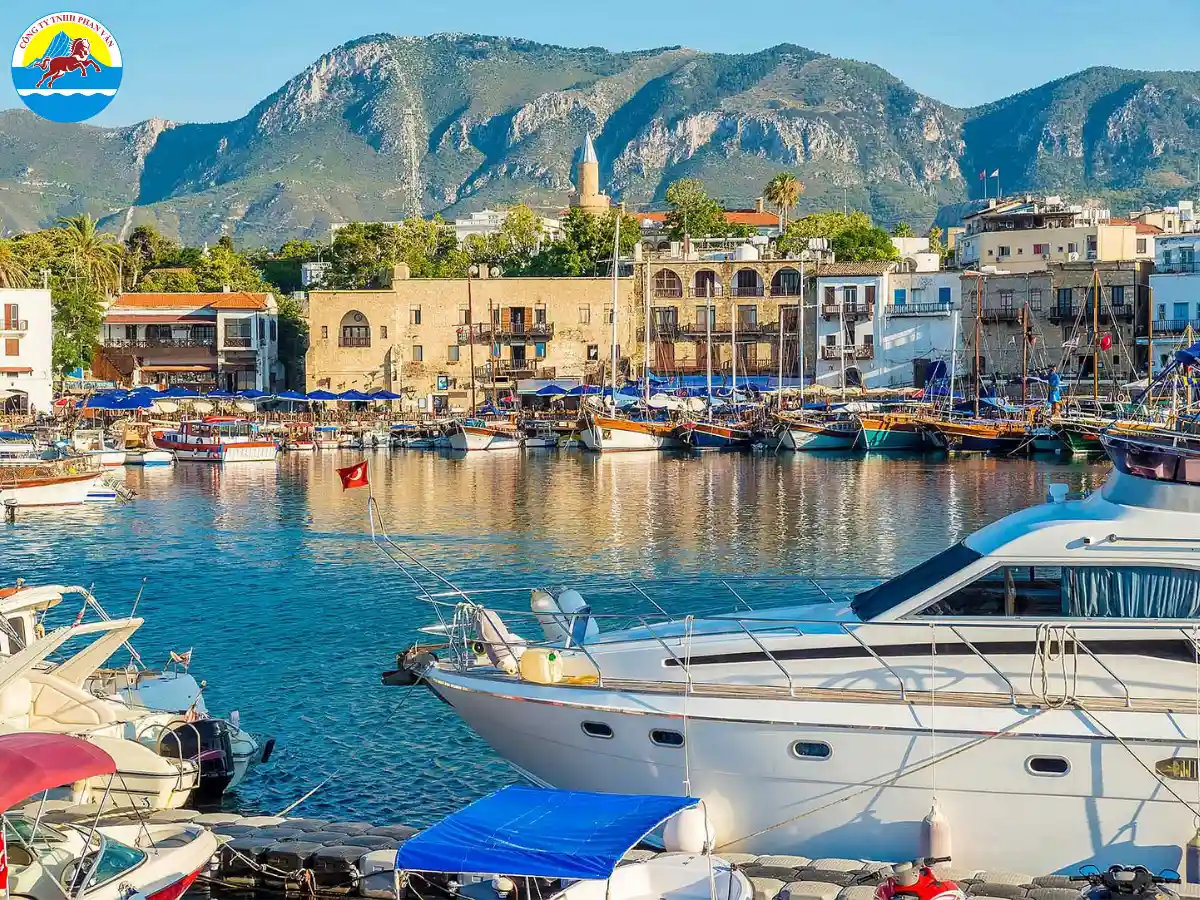 Đi tự túc thì hay, nhưng đi Síp mà không có ai hỗ trợ thì hơi "oải"