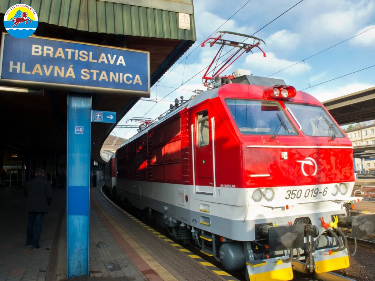 Tàu InterCity của Železničná spoločnosť Slovensko