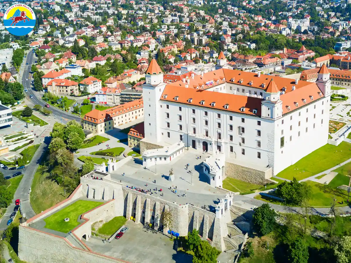Lâu đài Bratislava (Bratislavský hrad)