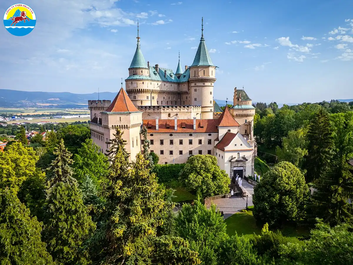 Lâu đài Bojnice (Bojnický zámok)