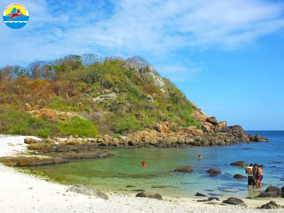 Nổi bật với bãi biển Trincomalee