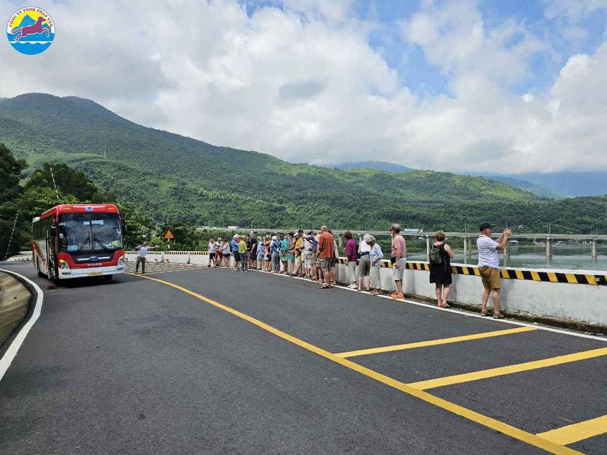 Xe của Phan Văn Travel là giải pháp tối ưu cho các gia đình hoặc nhóm bạn