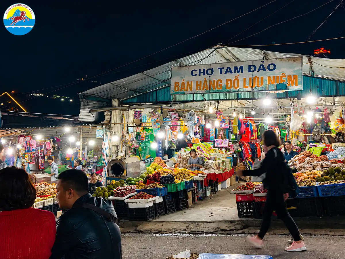 Chợ đêm Tam Đảo