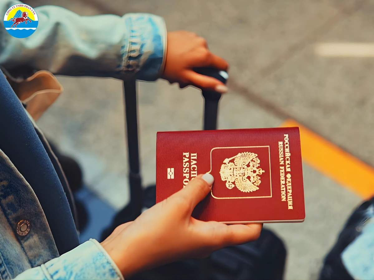 Tây Ban Nha thuộc khối Schengen, do đó du khách Việt Nam cần xin Visa Schengen