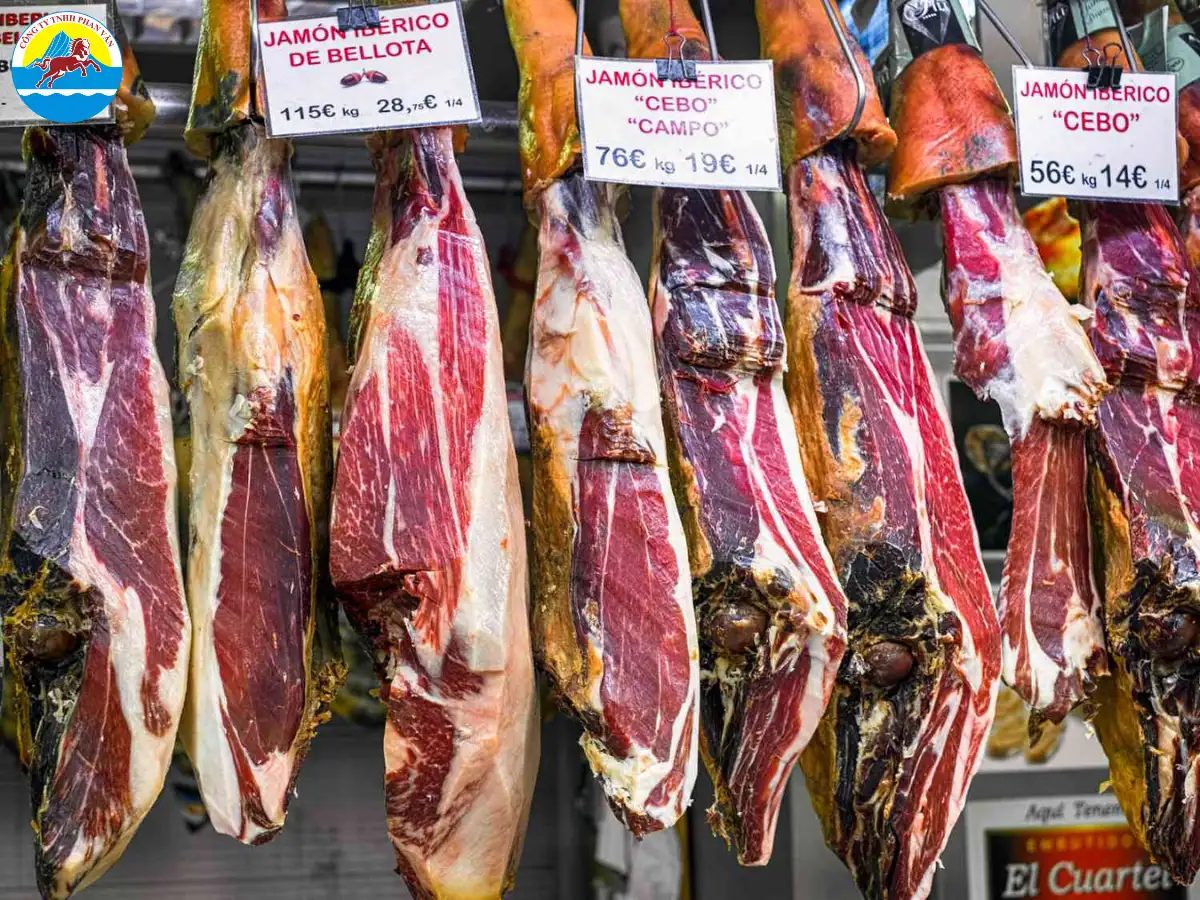 Một số sản phẩm đặc biệt như Jamón Ibérico có thể bị giới hạn về khối lượng hoặc cần đóng gói chân không