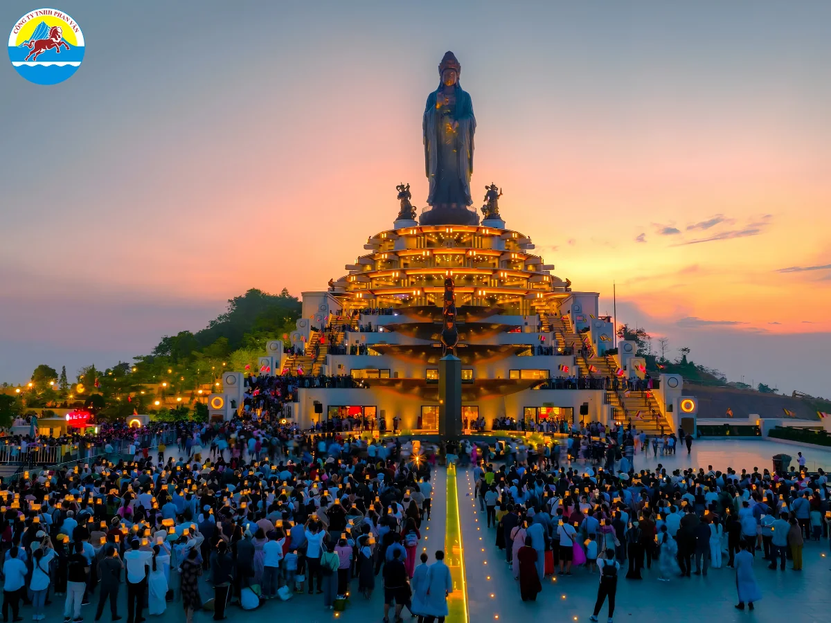 du lịch Tây Ninh 2 ngày 1 đêm