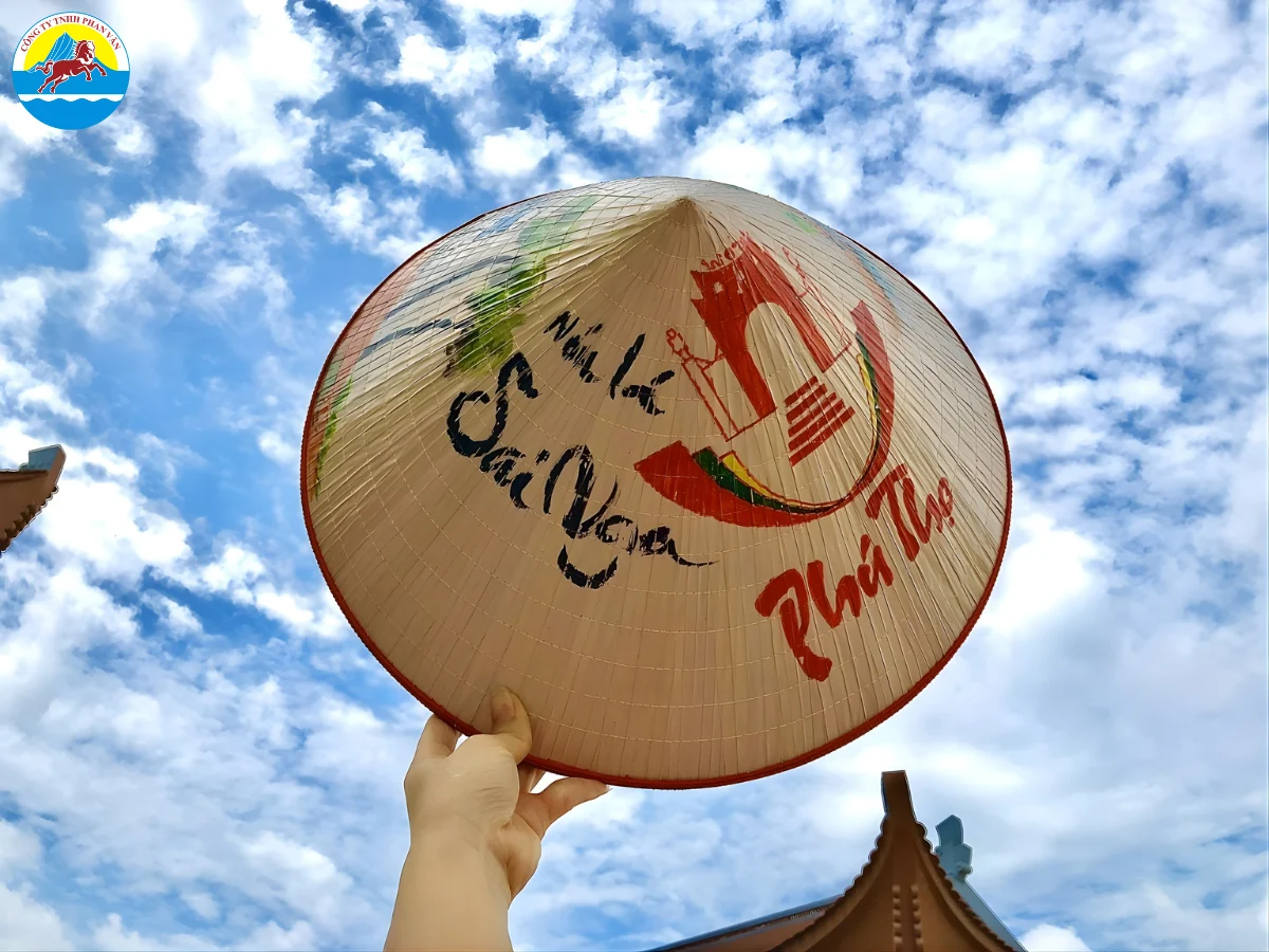 Làng nghề nón lá Sai Nga