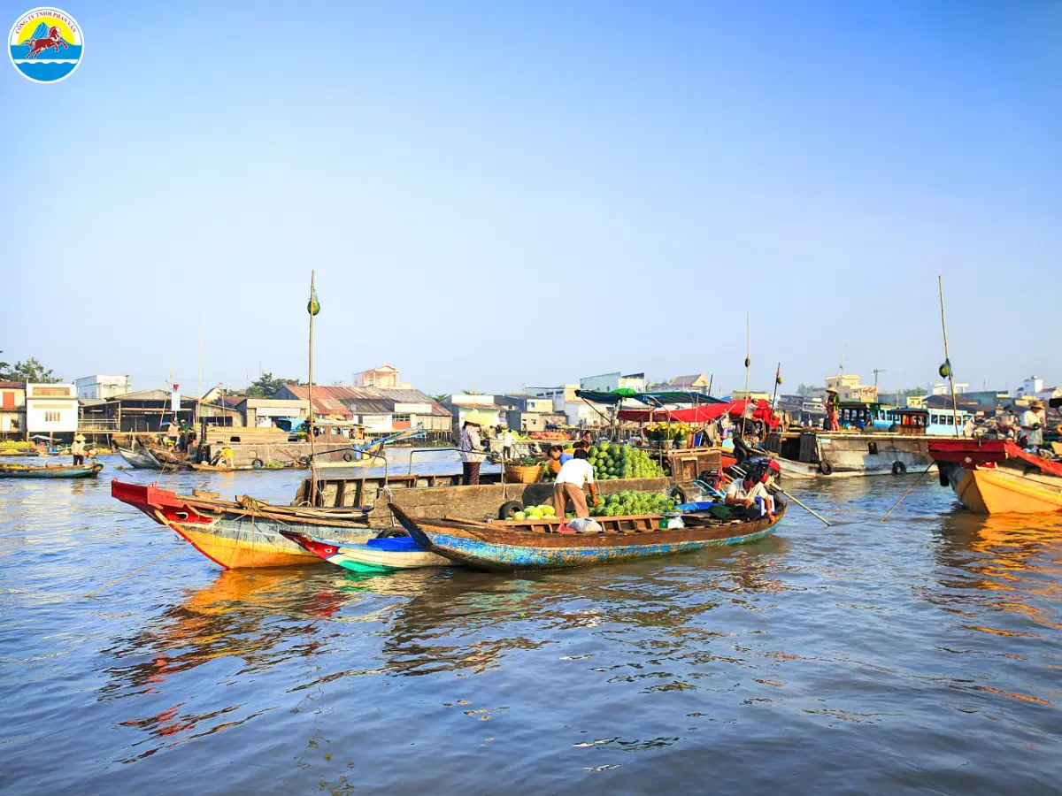 du lịch tiền giang 1 ngày​