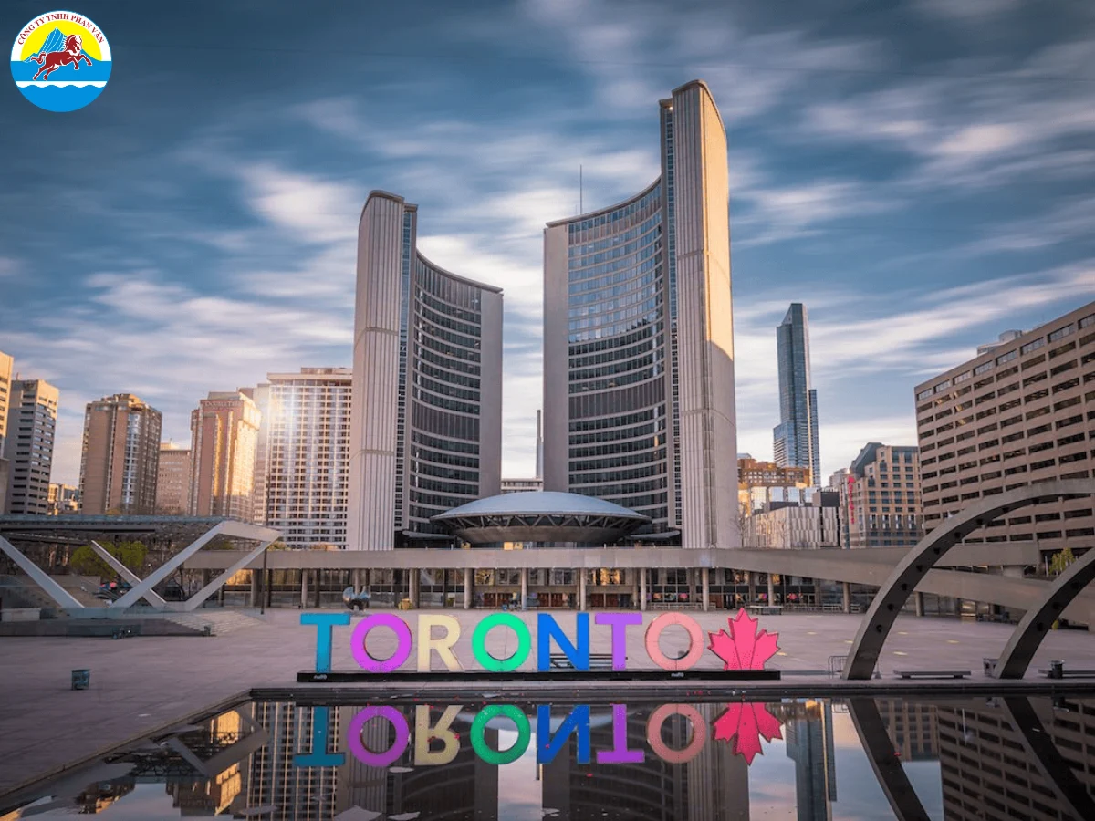 Toronto có cả bốn mùa rõ rệt