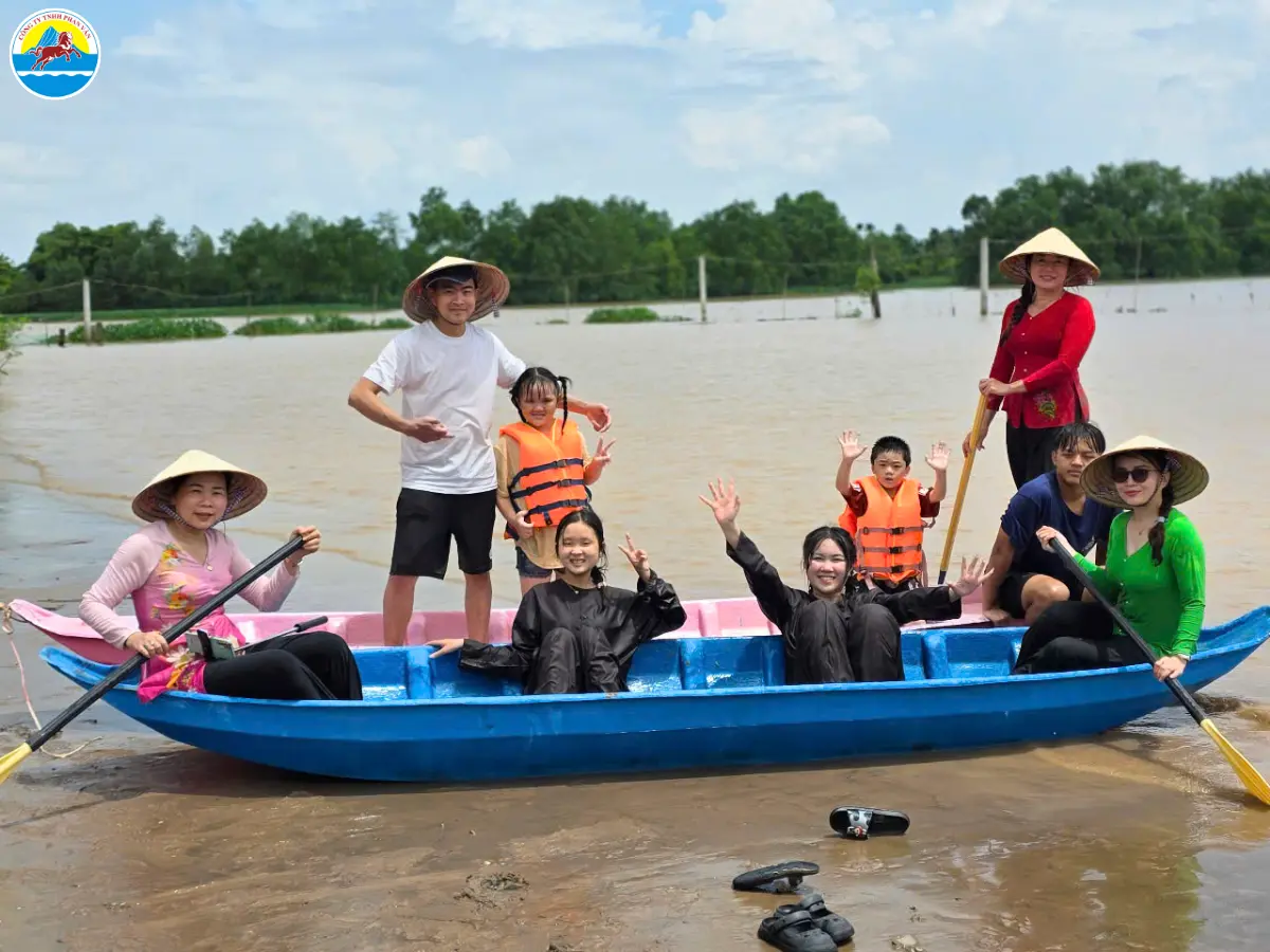 du lịch trà ôn​