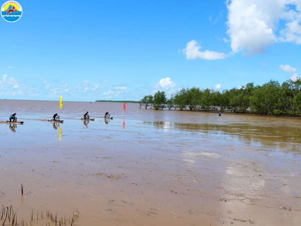 du lịch trần đề​