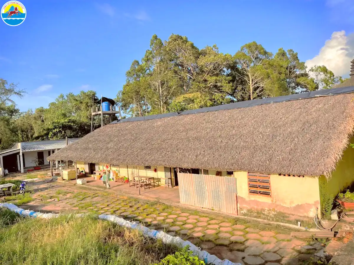 du lịch trần đề​