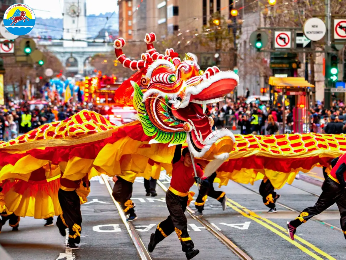 Tết Nguyên Đán mang đến cơ hội chiêm ngưỡng những nghi lễ văn hóa đặc sắc