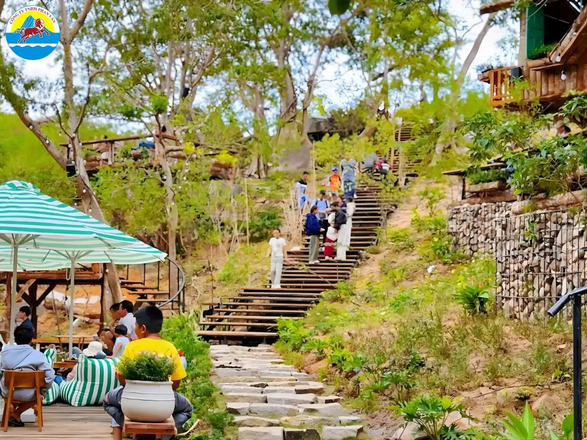 du lịch Vĩnh Hy Ninh Thuận