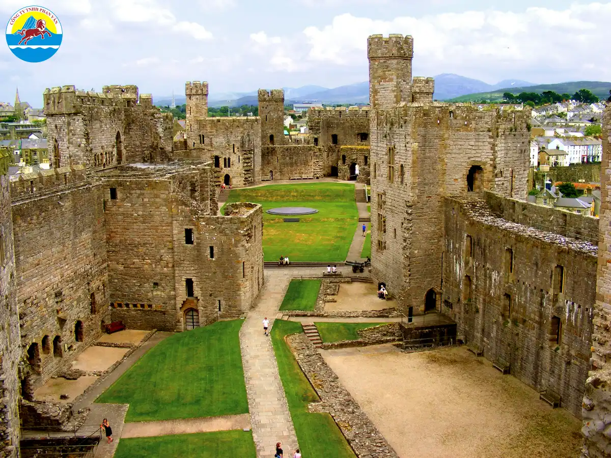 Lâu đài Caernarfon