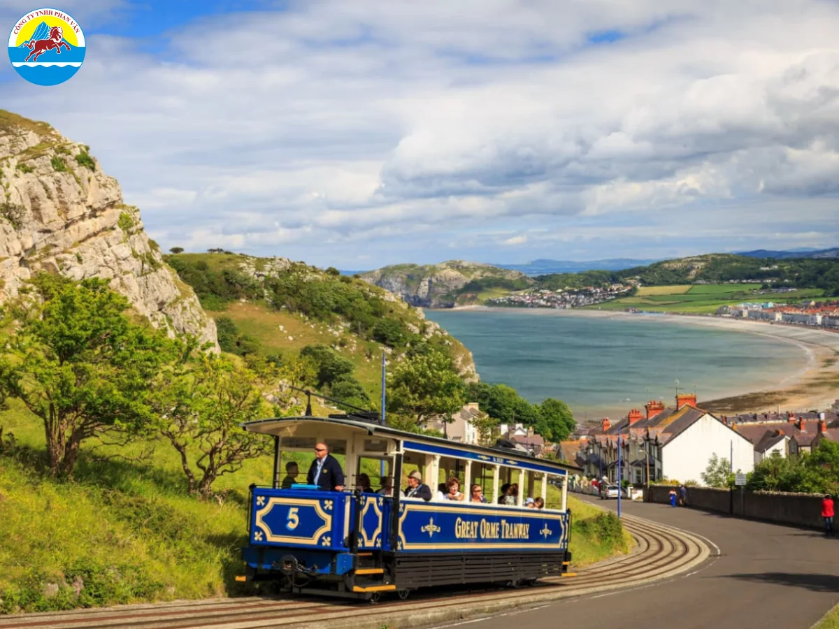 Xe du lịch ở Wales