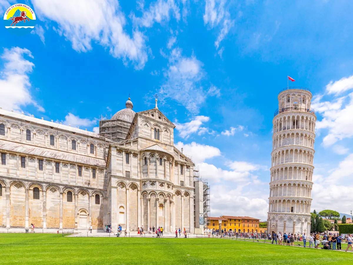 Tháp nghiêng Pisa