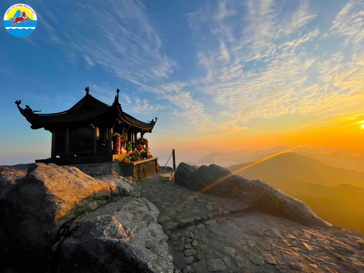 du lịch Yên Tử 1 ngày