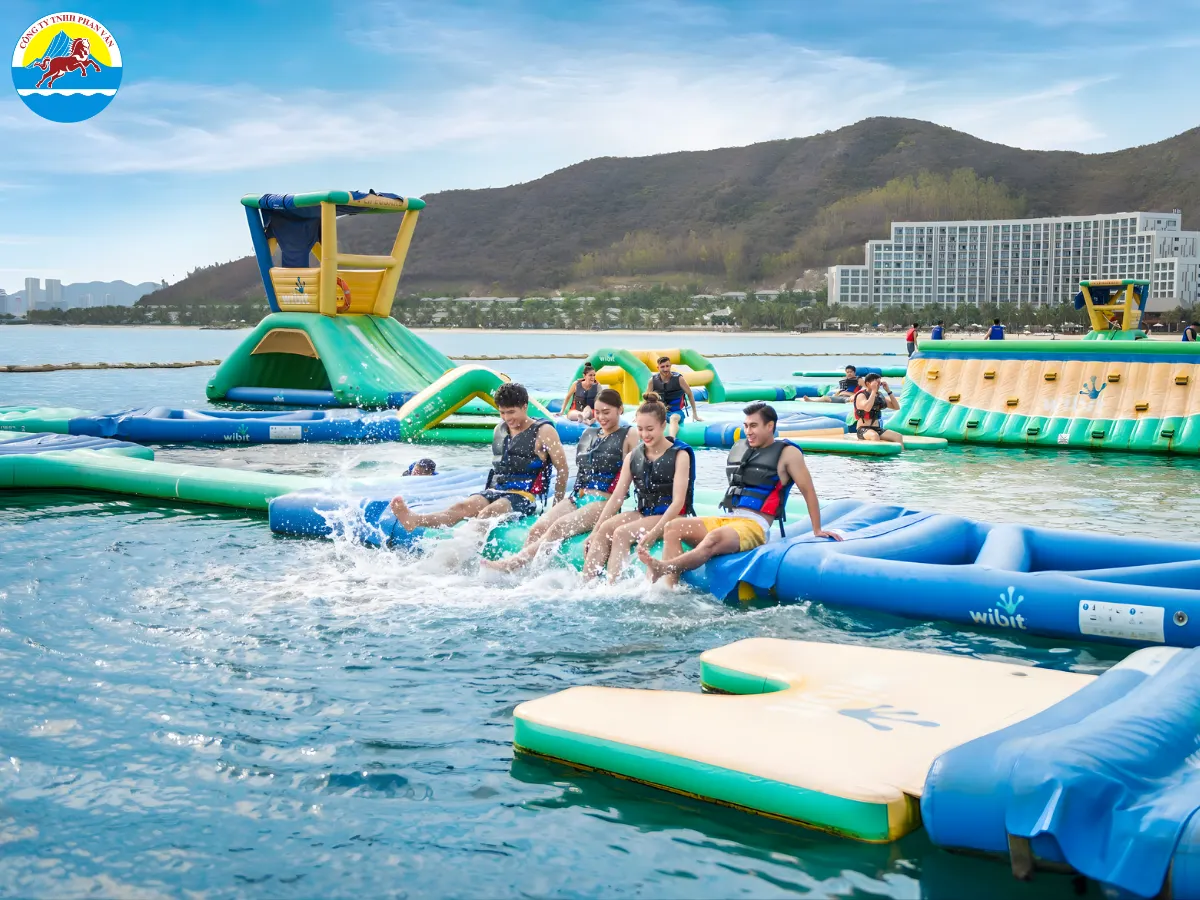 gần sân bay Cam Ranh có gì chơi