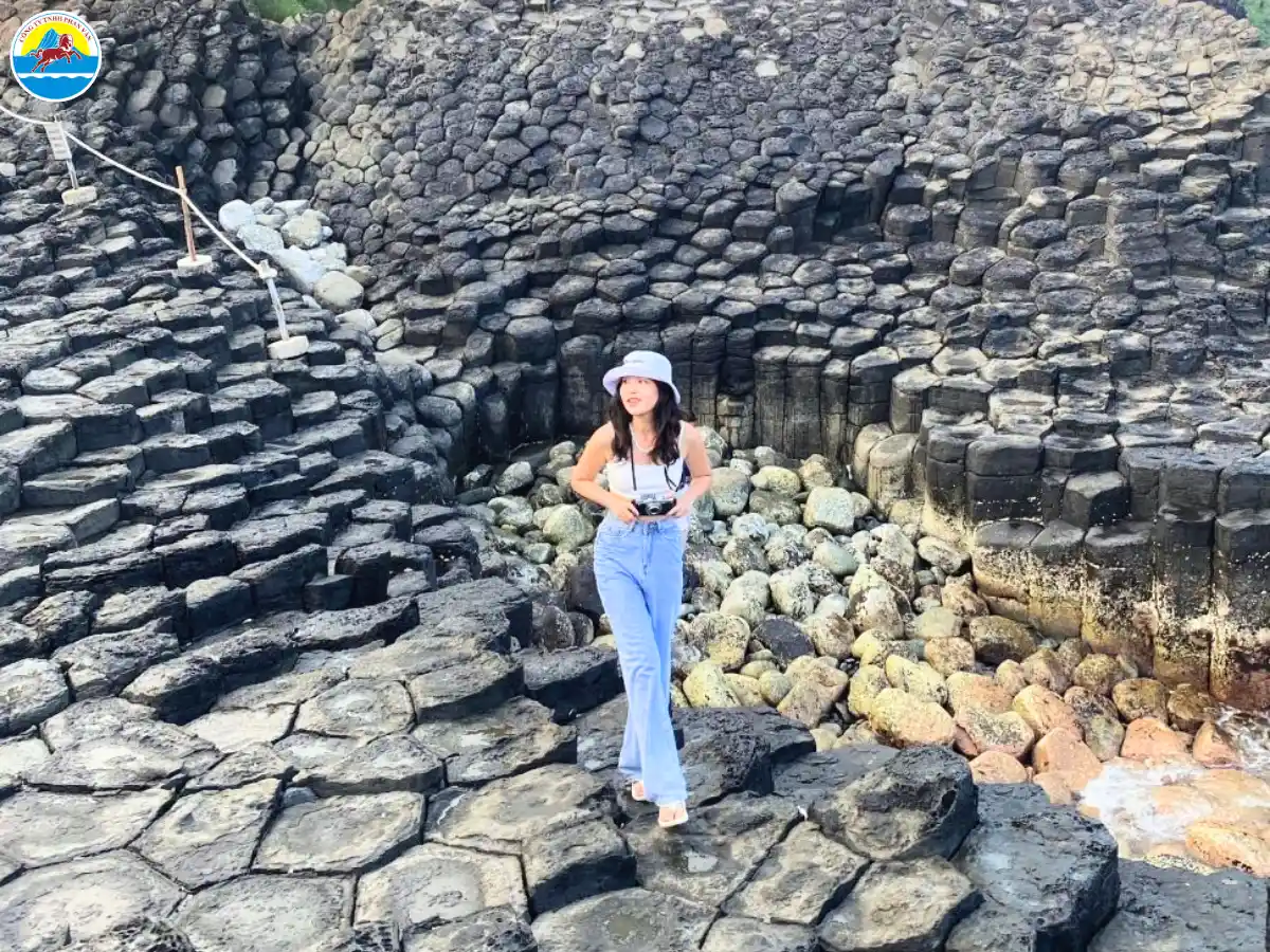 du lịch ghềnh đá đĩa phú yên​